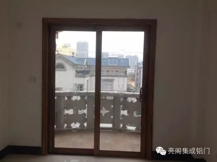 鋁門窗廠家,鋁合金門窗代理,門窗十大品牌，門窗是節能的關鍵所在3