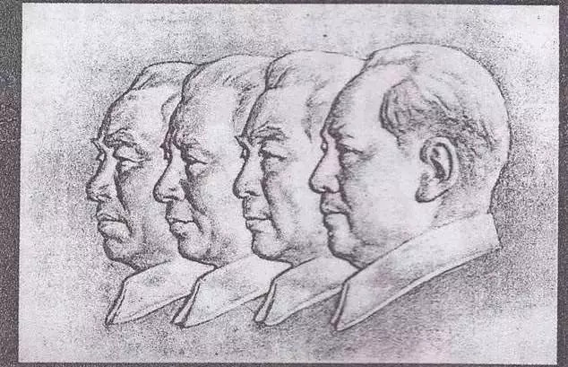 九十九歲的周令釗爺爺，再次執筆設計2018年生肖郵票！