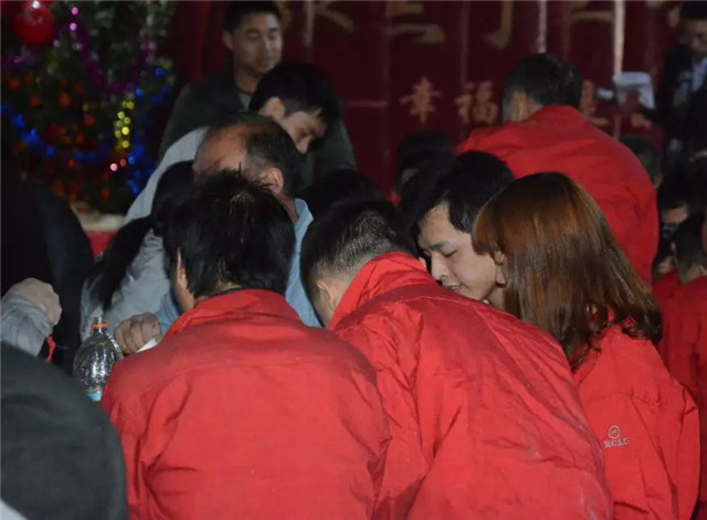 亮閣門窗晚會｜聚焦訂單，精益蛻變！幸福都是奮斗出來的。