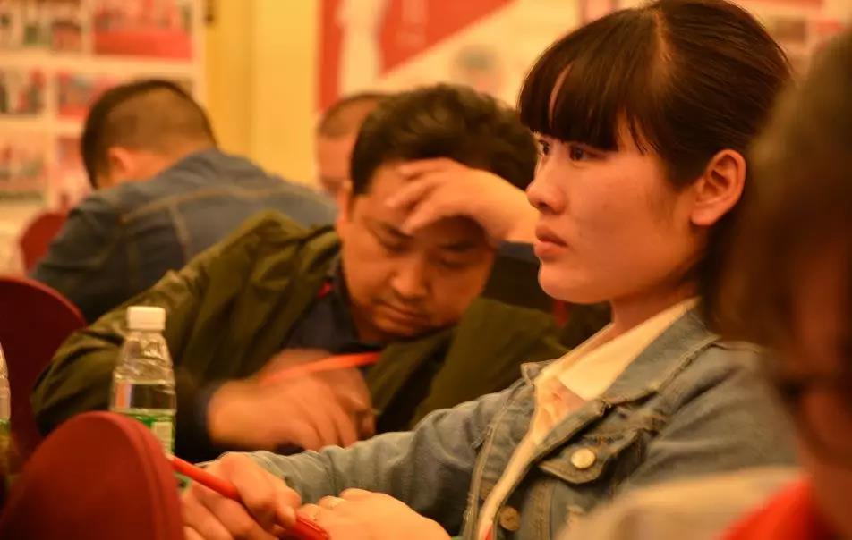 聚勢奮進，共創新時代｜亮閣門窗家庭文化系列報道之——點亮幸福人生！
