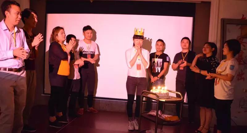 聚勢奮進，共創新時代｜熱烈祝賀亮閣門窗導購精英培訓班（夯實基礎 做實訂單）圓滿結束！